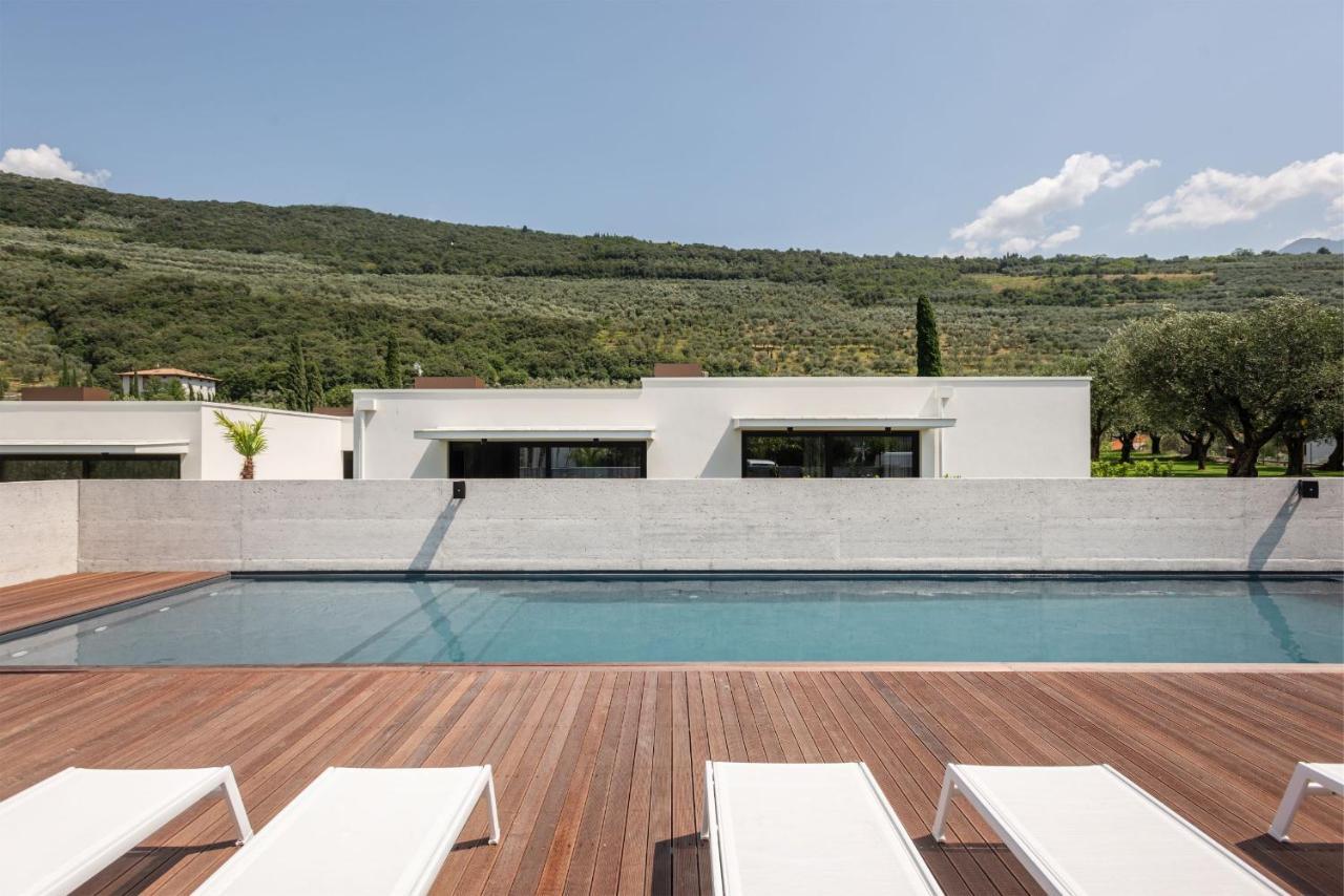OLEEVA Garda Living Bed and Breakfast Riva del Garda Exteriör bild