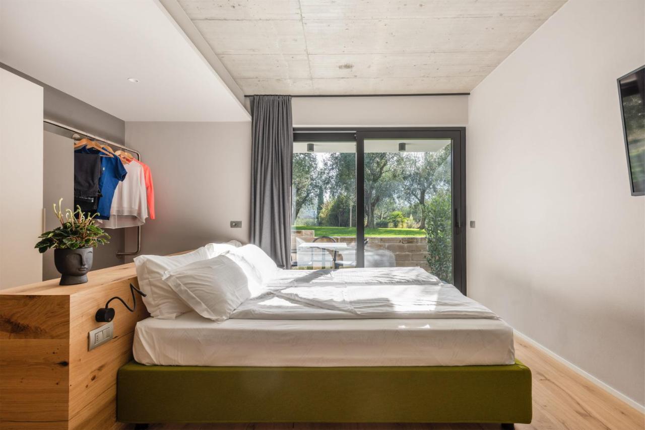 OLEEVA Garda Living Bed and Breakfast Riva del Garda Exteriör bild